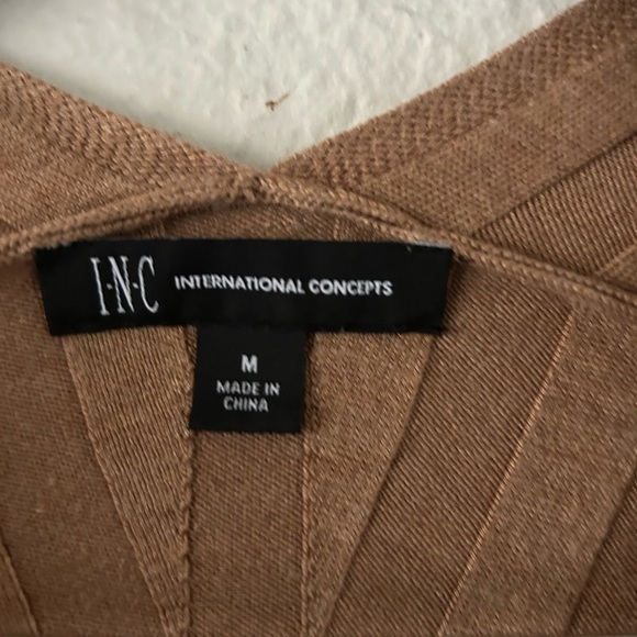 Y2K INC International Concepts Brown Ribbed Top Sz M Rayon Fitted Deep V Neck - Picture 3 of 11